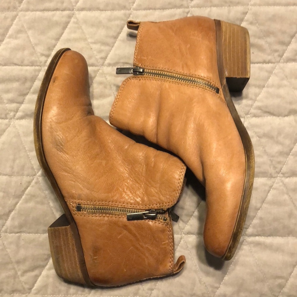 Lucky brand boots